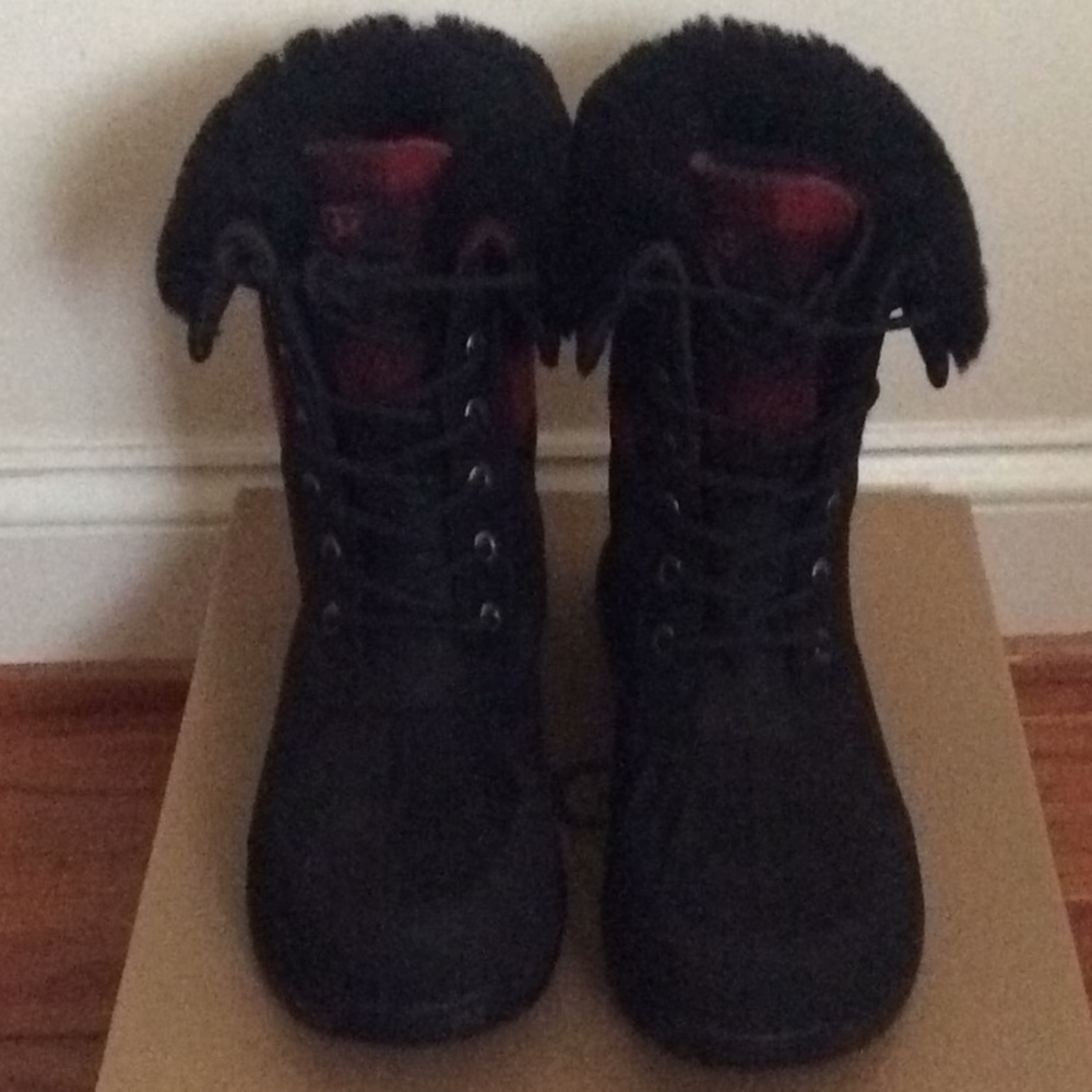 🆕 UGG men’s lumberjack snow boots- size 9 - Picture 2 of 6